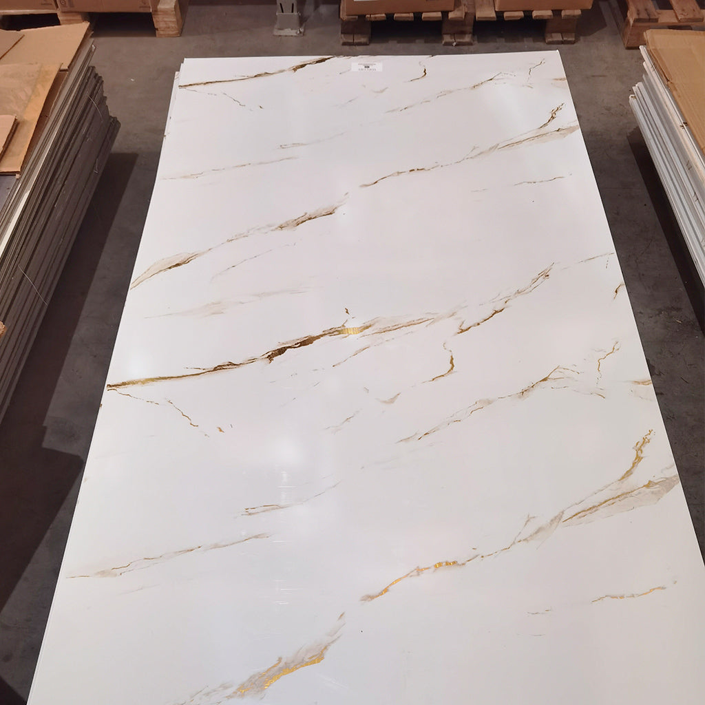 Revestimento Marmorizado Zug 3mm · Fibra Sintética